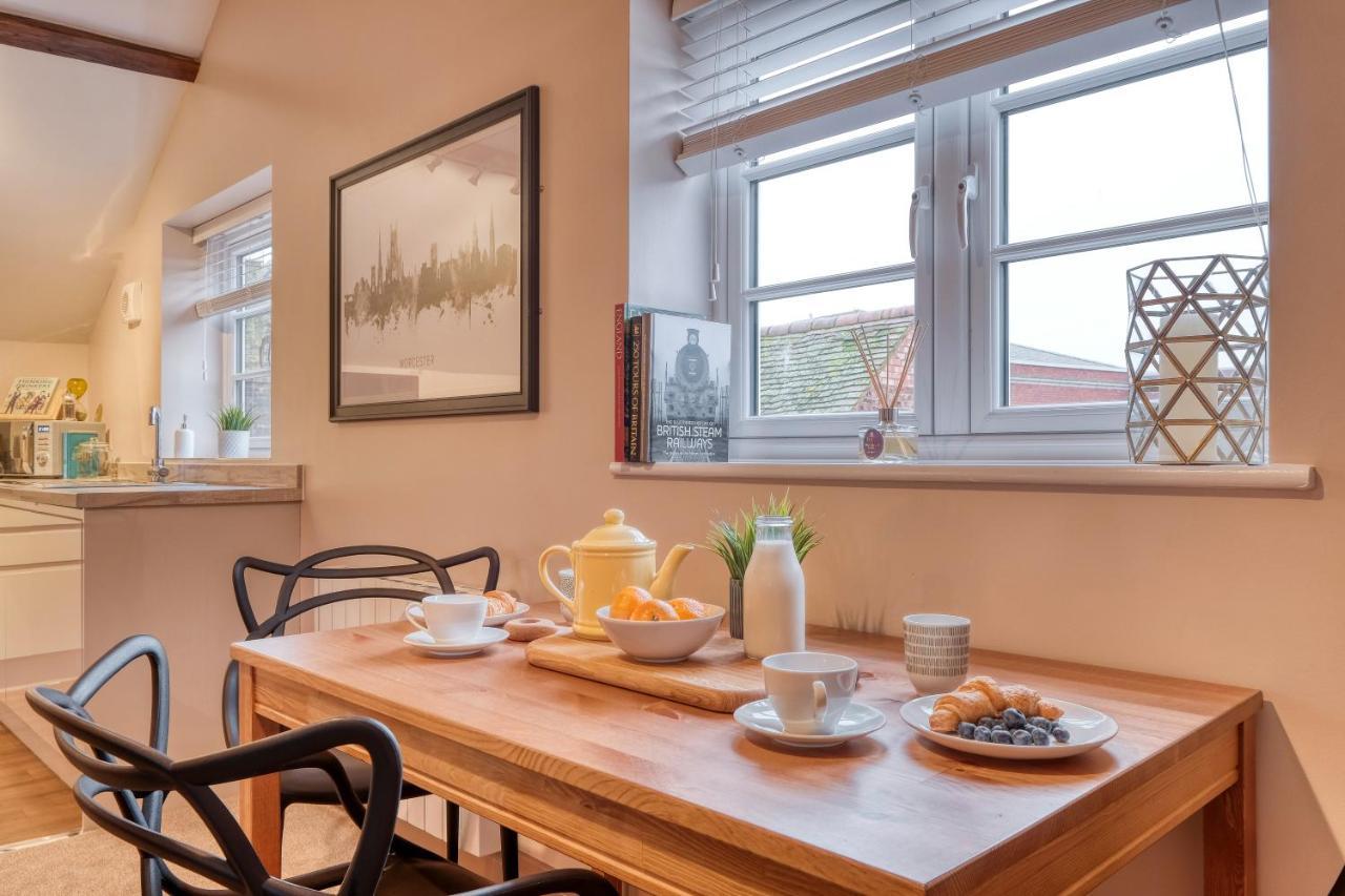 The Station Loft City Centre 1-Bed Apartment Worcester Kültér fotó